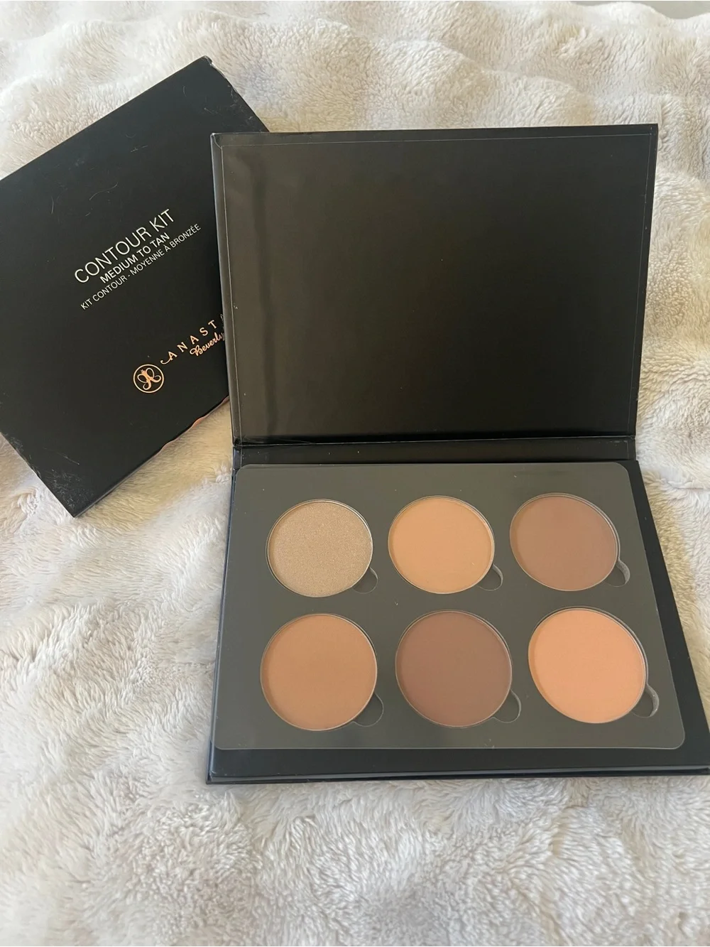 Anastasia BH Contour Kit
